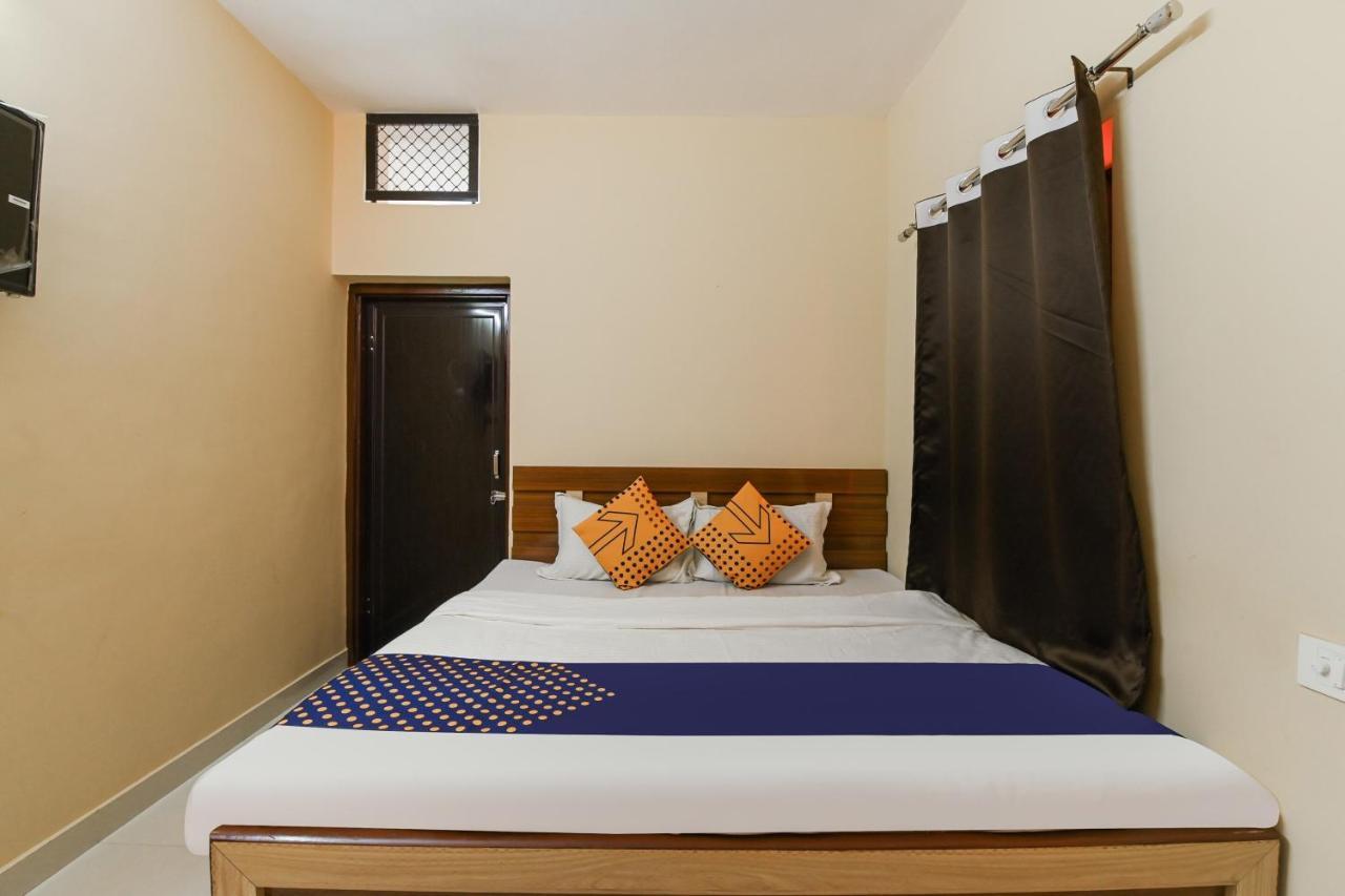 Spot On 76159 Siya Hotel Jaipur Buitenkant foto